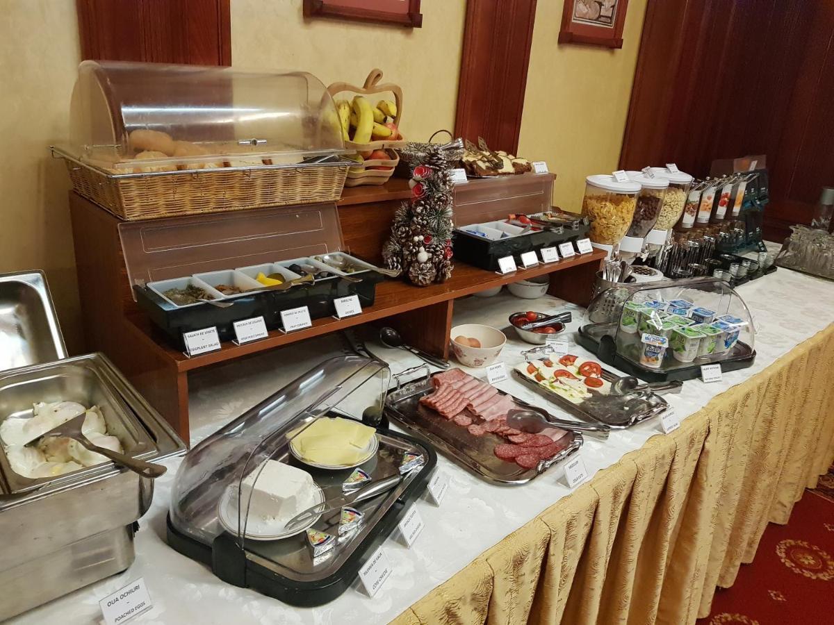 黄金屋酒店 克拉奥华 外观 照片